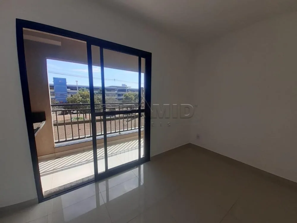 Alugar Apartamento / Padr&atilde;o em Ribeir&atilde;o Preto R$ 1.900,00 - Foto 2