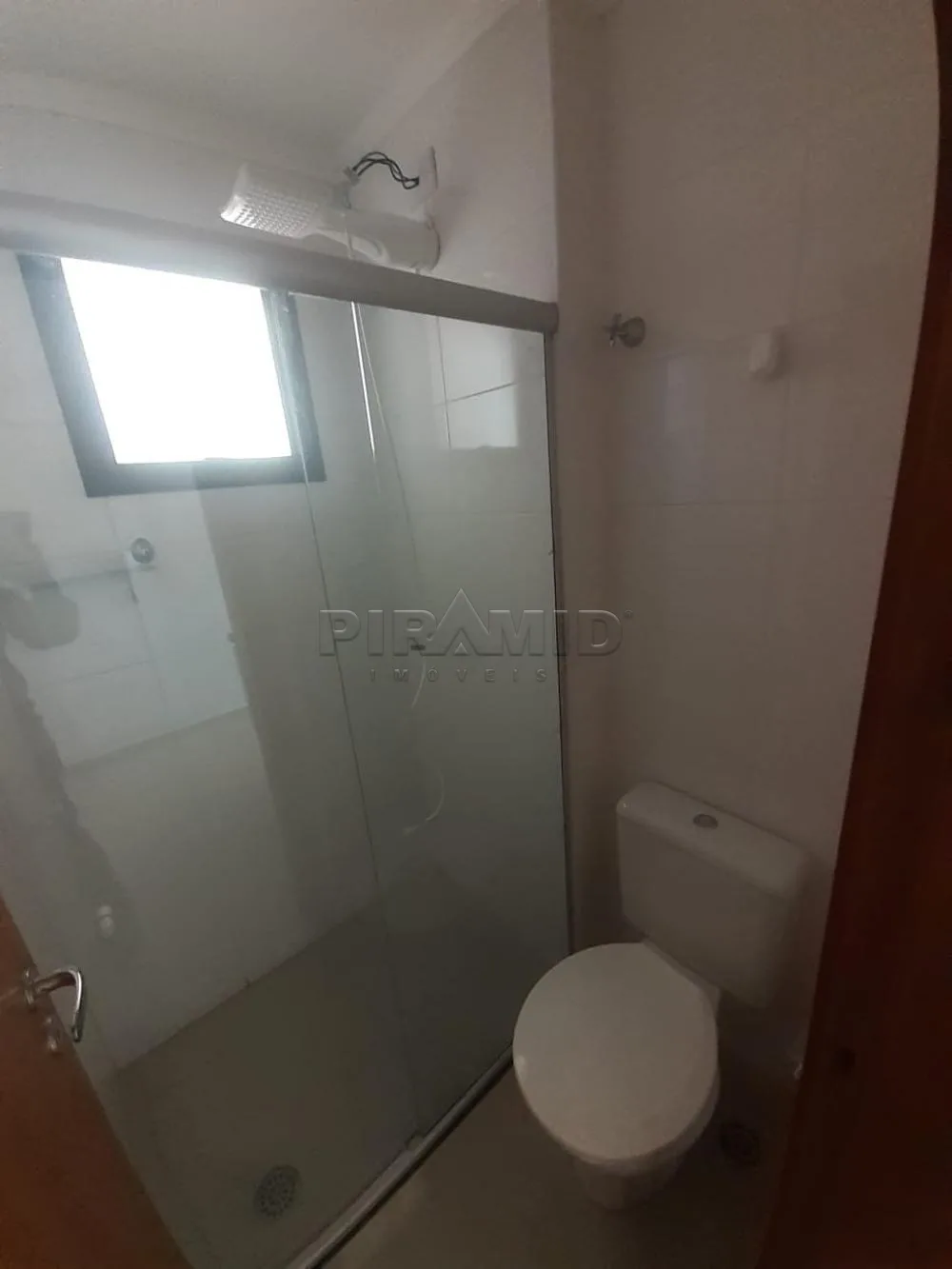 Alugar Apartamento / Padr&atilde;o em Ribeir&atilde;o Preto R$ 1.900,00 - Foto 8