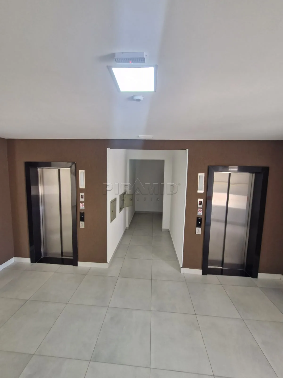 Alugar Apartamento / Padr&atilde;o em Ribeir&atilde;o Preto R$ 2.000,00 - Foto 9