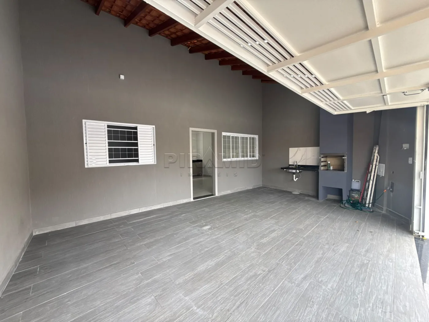 Alugar Casa / Padr&atilde;o em Ribeir&atilde;o Preto R$ 2.000,00 - Foto 3