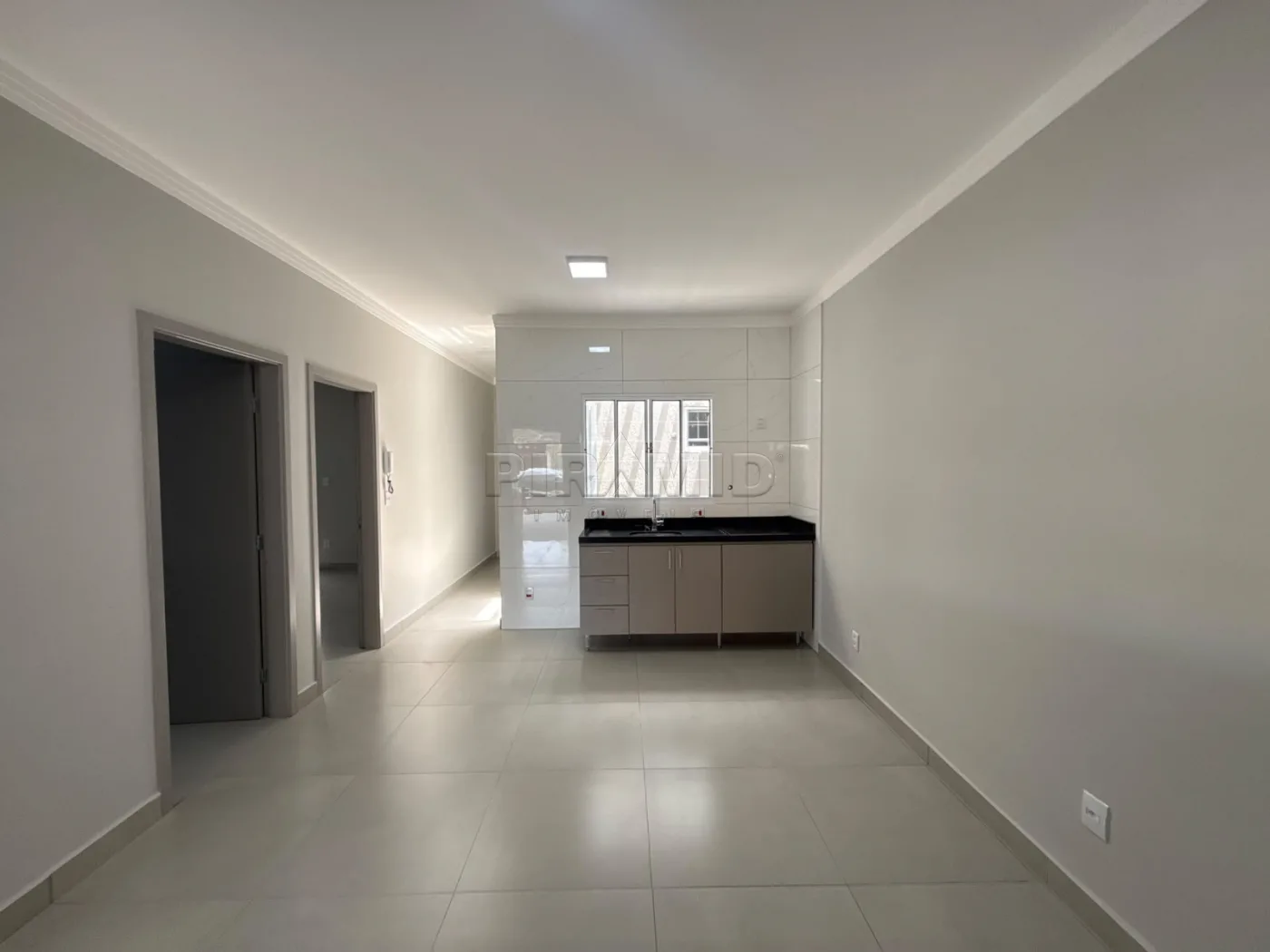 Alugar Casa / Padr&atilde;o em Ribeir&atilde;o Preto R$ 2.000,00 - Foto 6