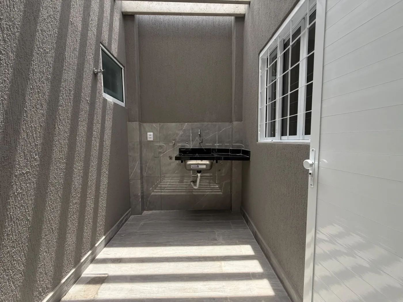 Alugar Casa / Padr&atilde;o em Ribeir&atilde;o Preto R$ 2.000,00 - Foto 9