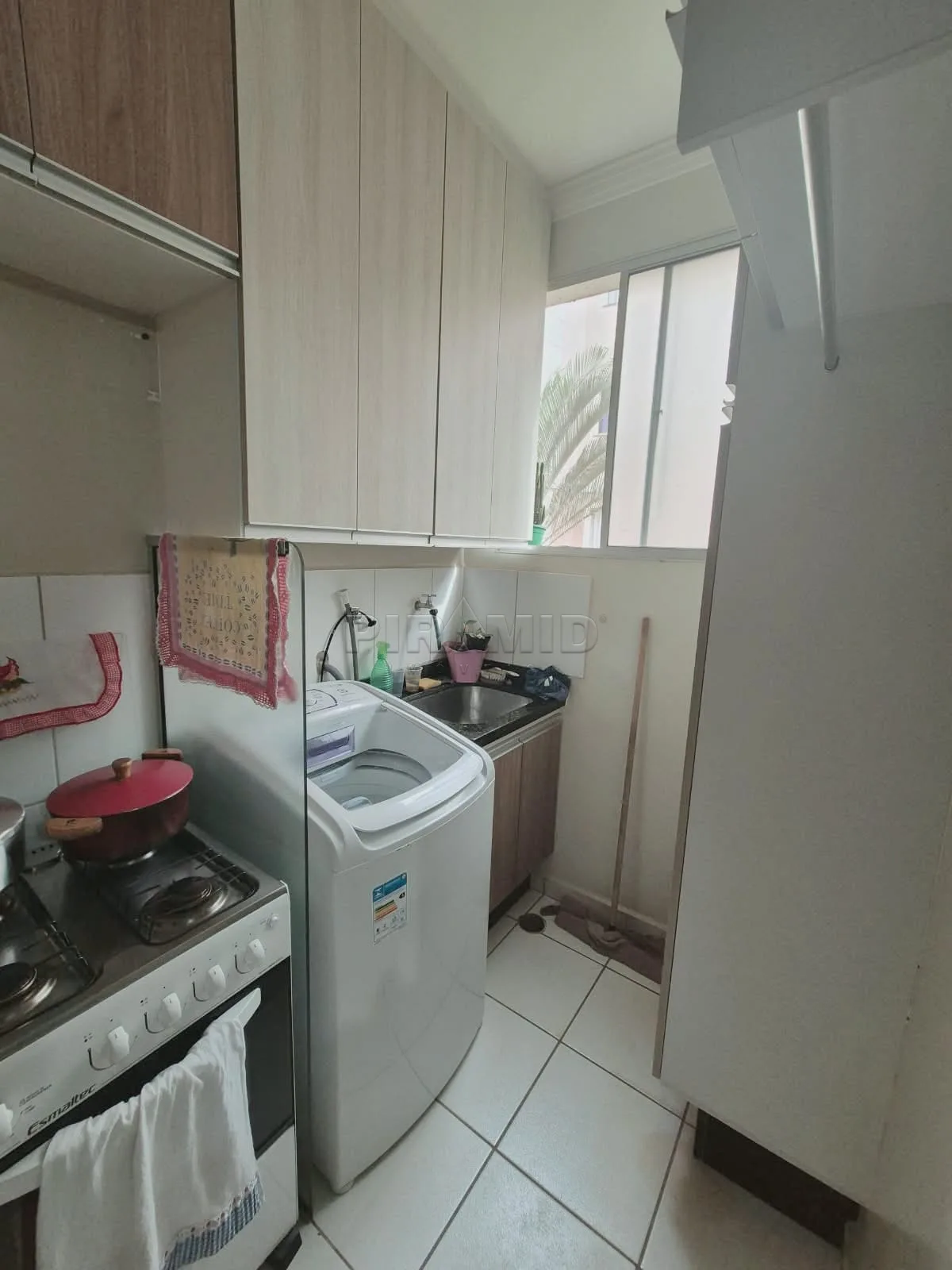 Comprar Apartamento / Padr&atilde;o em Ribeir&atilde;o Preto R$ 175.000,00 - Foto 6