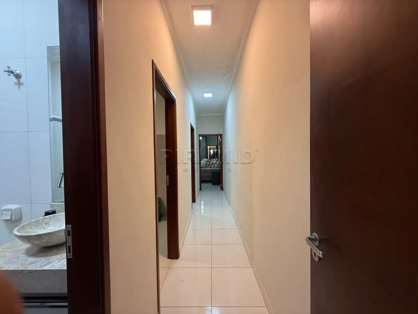 Alugar Casa / Padr&atilde;o em Ribeir&atilde;o Preto R$ 3.200,00 - Foto 8