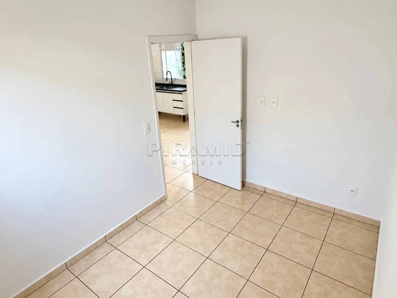 Comprar Apartamento / Padr&atilde;o em Ribeir&atilde;o Preto R$ 145.000,00 - Foto 5