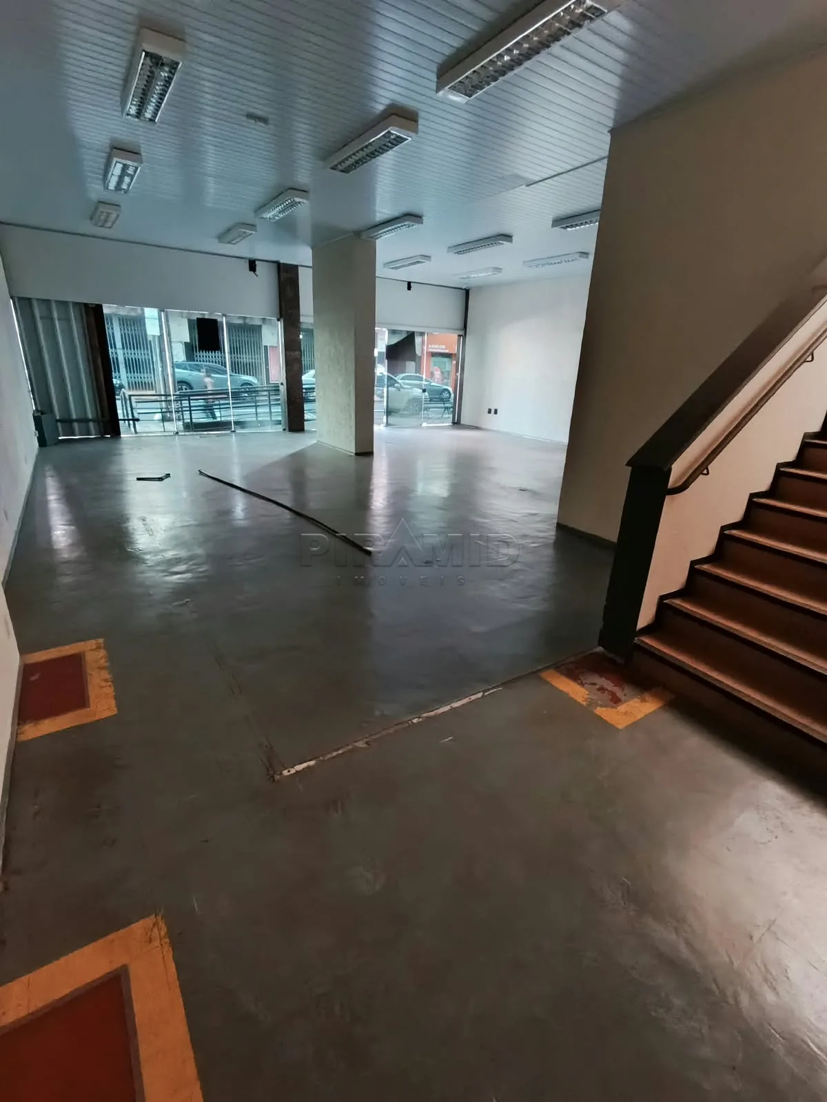 Alugar Comercial / Sal&atilde;o em Ribeir&atilde;o Preto R$ 10.500,00 - Foto 1