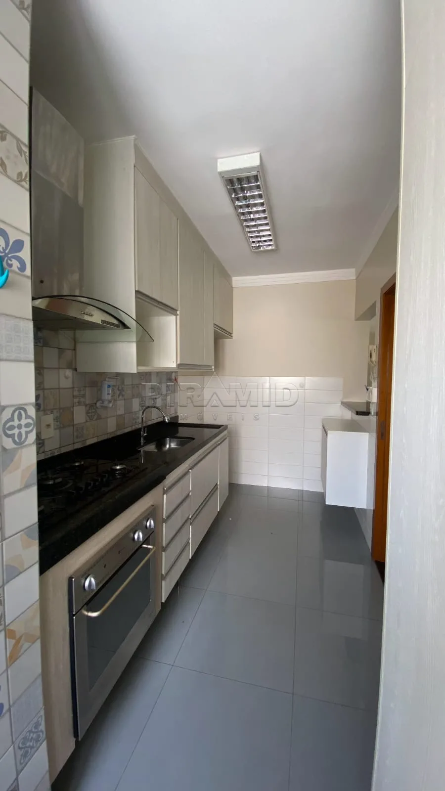 Alugar Apartamento / Padr&atilde;o em Ribeir&atilde;o Preto R$ 4.200,00 - Foto 9