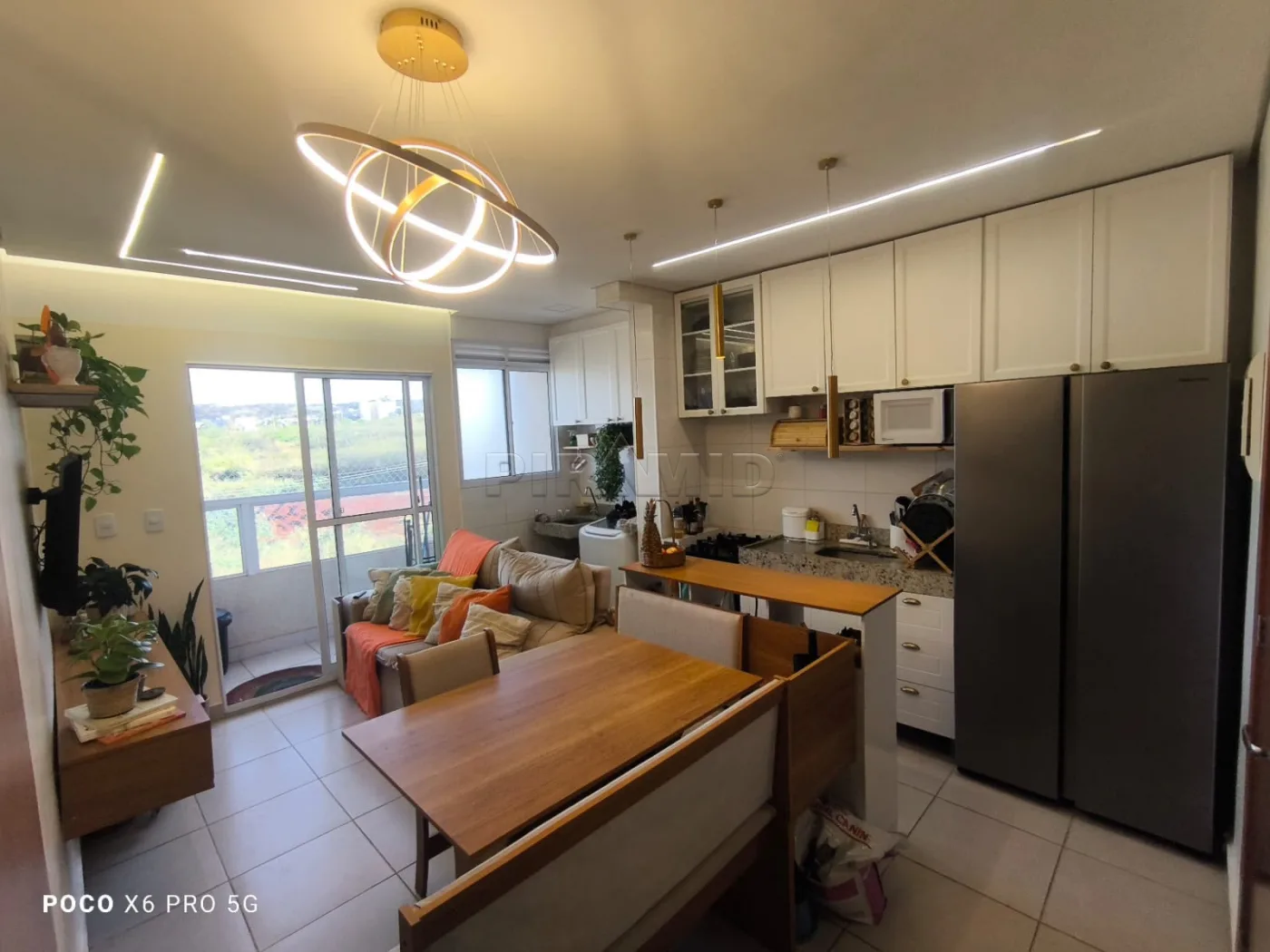 Alugar Apartamento / Padr&atilde;o em Ribeir&atilde;o Preto R$ 2.000,00 - Foto 2