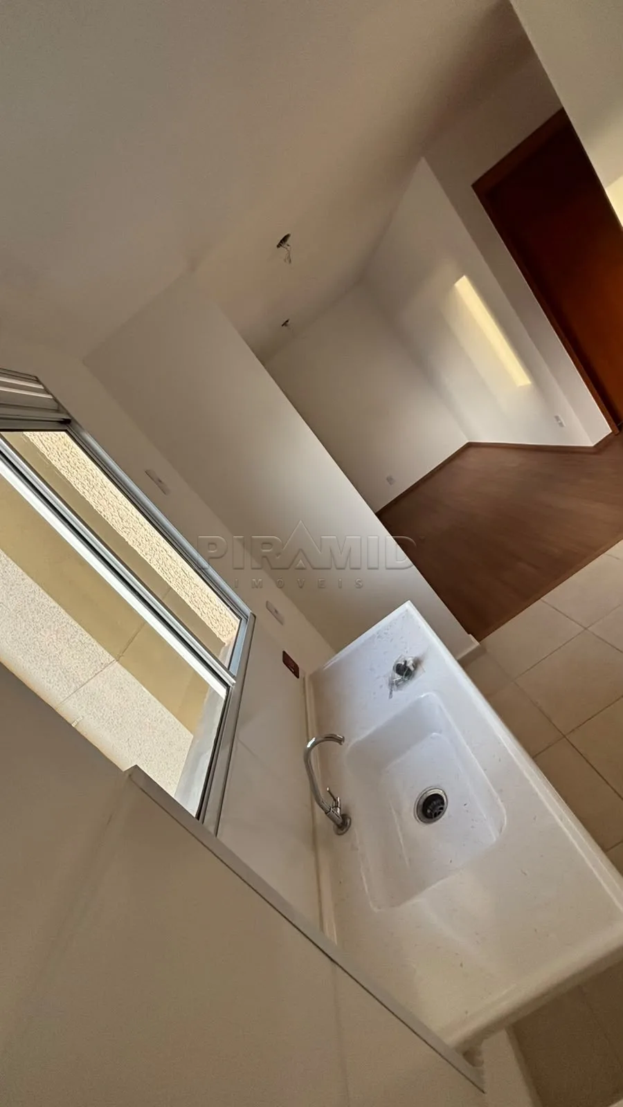 Alugar Apartamento / Padr&atilde;o em Ribeir&atilde;o Preto R$ 900,00 - Foto 8