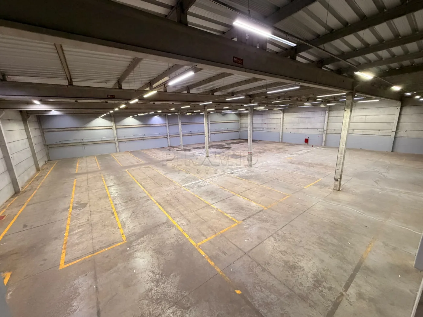 Alugar Comercial / Galp&atilde;o  Barrac&atilde;o em Ribeir&atilde;o Preto R$ 81.000,00 - Foto 11