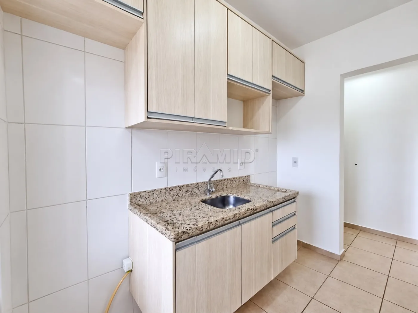 Comprar Apartamento / Padr&atilde;o em Ribeir&atilde;o Preto R$ 375.000,00 - Foto 13