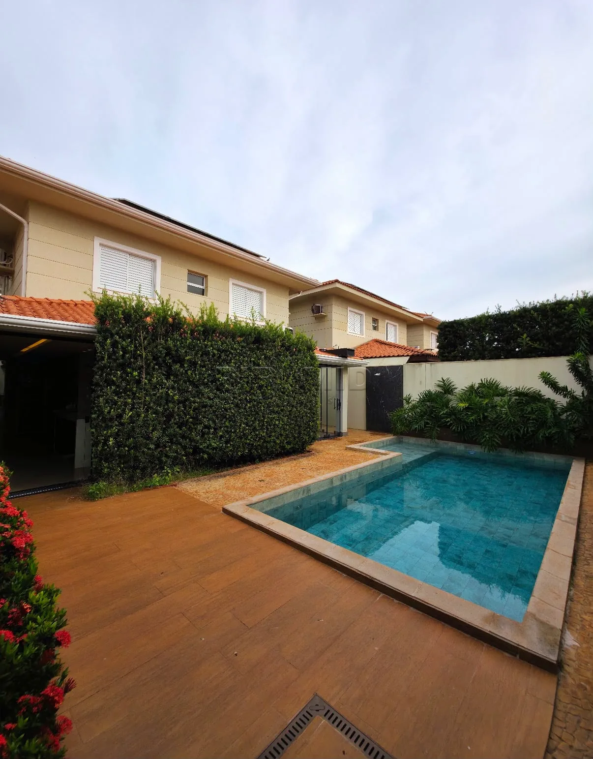 Comprar Casa / Condom&iacute;nio em Ribeir&atilde;o Preto R$ 1.400.000,00 - Foto 1