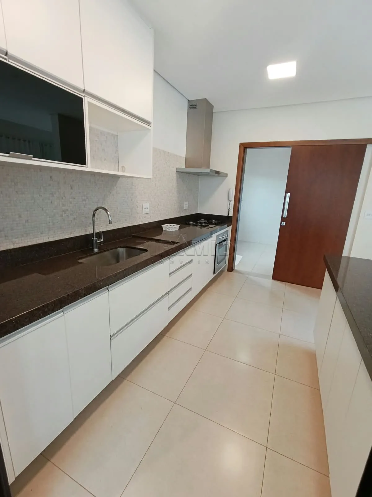 Alugar Casa / Condom&iacute;nio em Ribeir&atilde;o Preto R$ 7.500,00 - Foto 32
