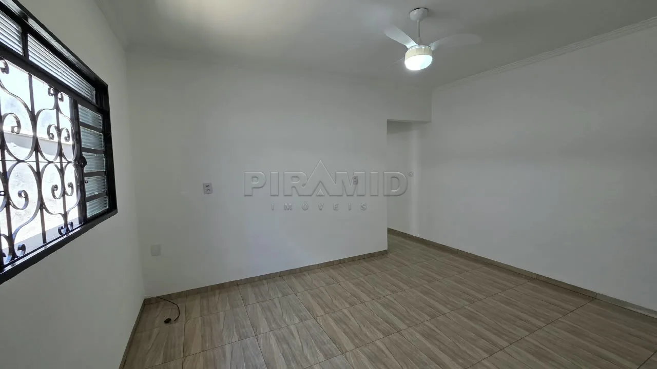 Comprar Casa / Padr&atilde;o em Ribeir&atilde;o Preto R$ 300.000,00 - Foto 3