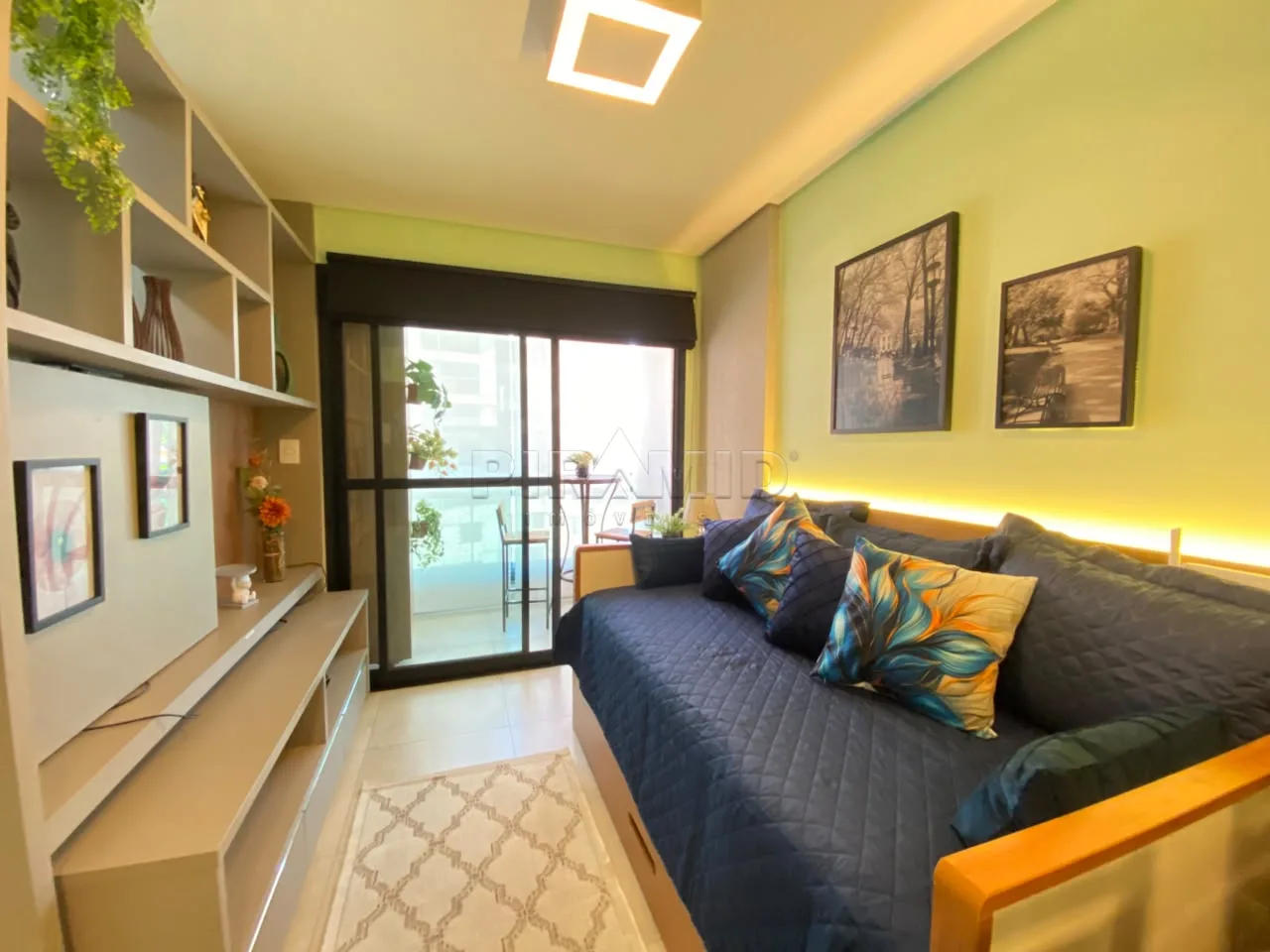 Alugar Apartamento / Padr&atilde;o em Ribeir&atilde;o Preto R$ 2.500,00 - Foto 1