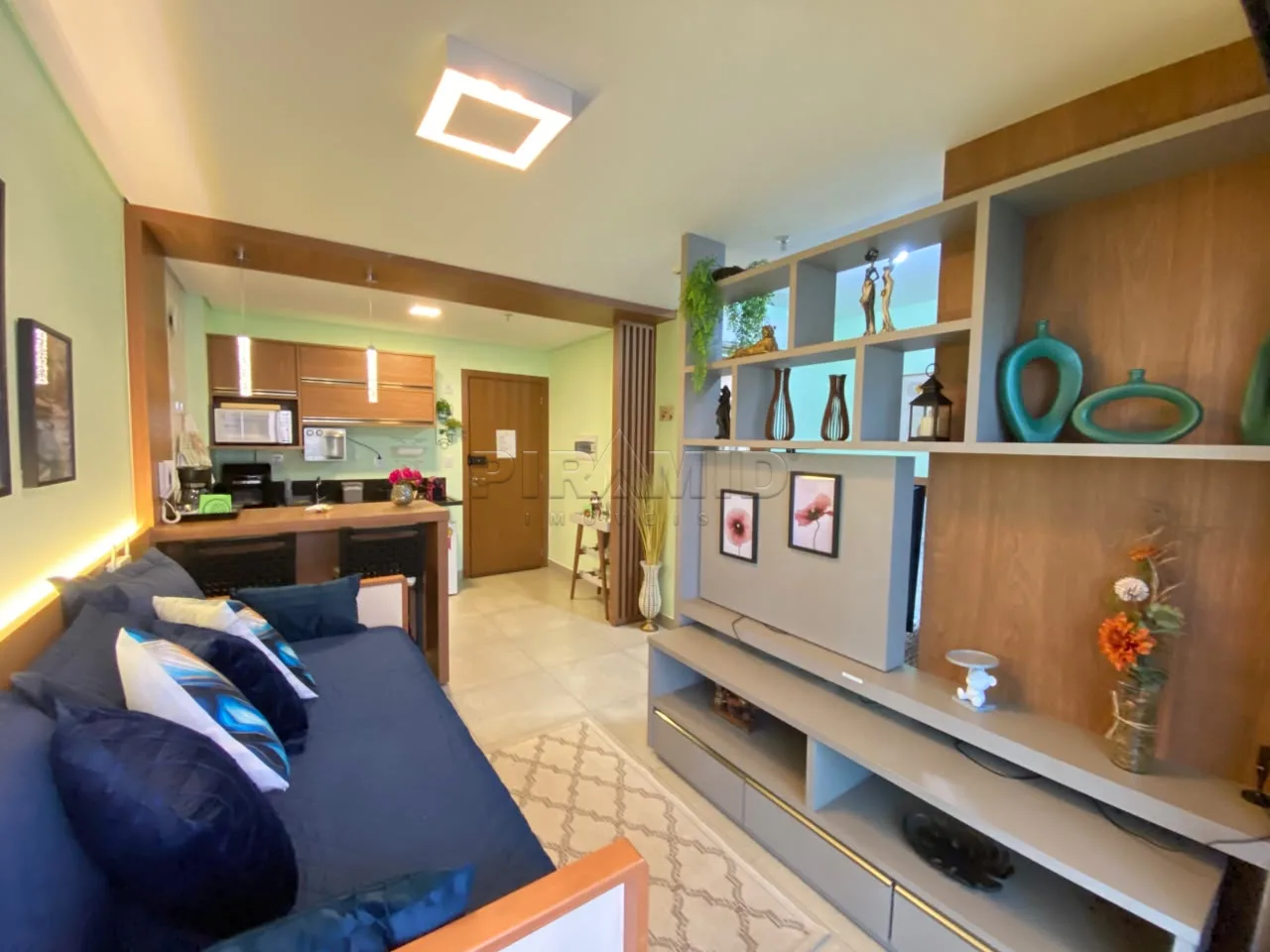 Alugar Apartamento / Padr&atilde;o em Ribeir&atilde;o Preto R$ 2.500,00 - Foto 3