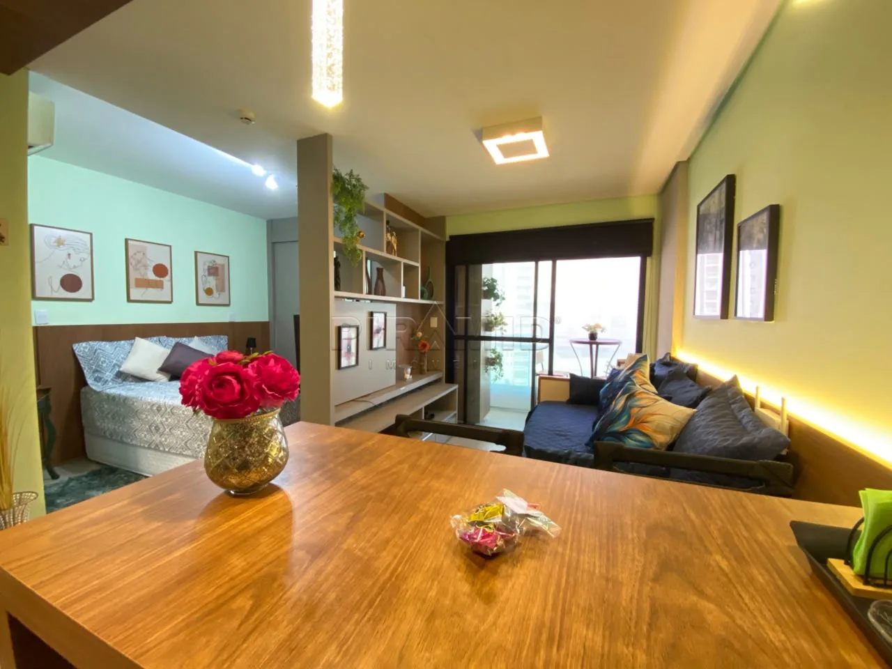 Alugar Apartamento / Padr&atilde;o em Ribeir&atilde;o Preto R$ 2.500,00 - Foto 4