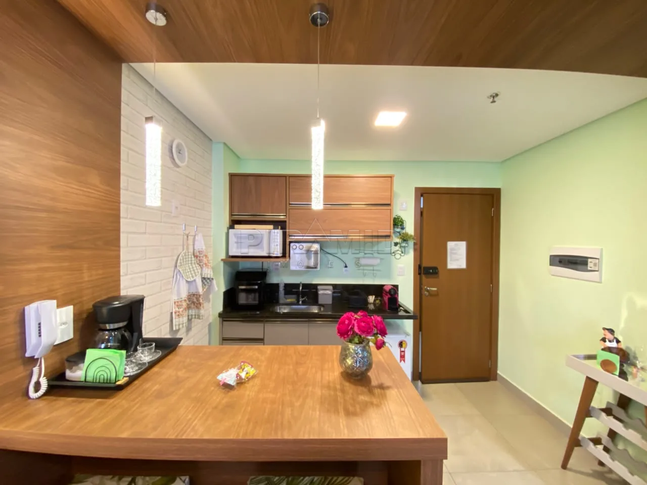Alugar Apartamento / Padr&atilde;o em Ribeir&atilde;o Preto R$ 2.500,00 - Foto 11