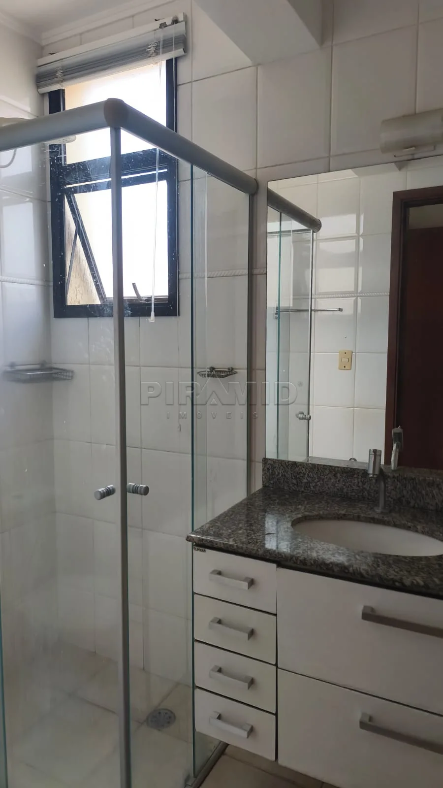 Comprar Apartamento / Padr&atilde;o em Ribeir&atilde;o Preto R$ 450.000,00 - Foto 16