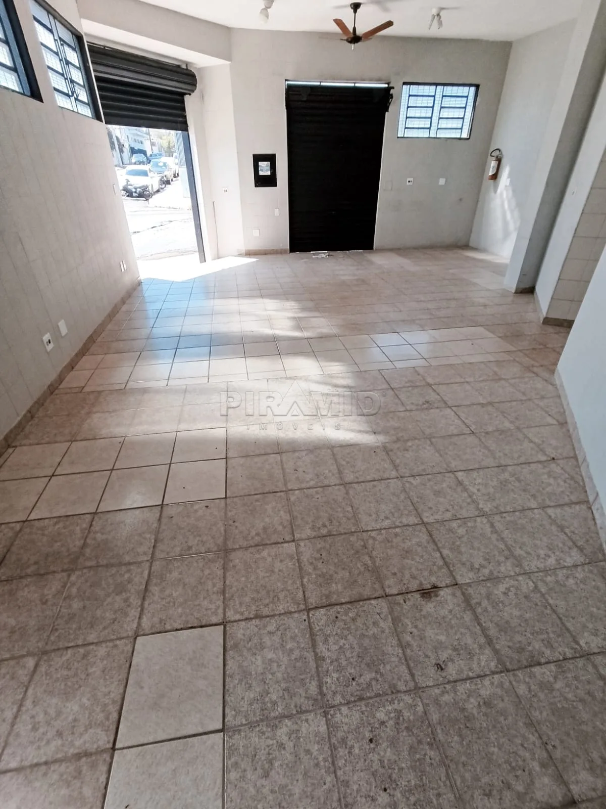 Alugar Comercial / Ponto Comercial em Ribeir&atilde;o Preto R$ 1.300,00 - Foto 1