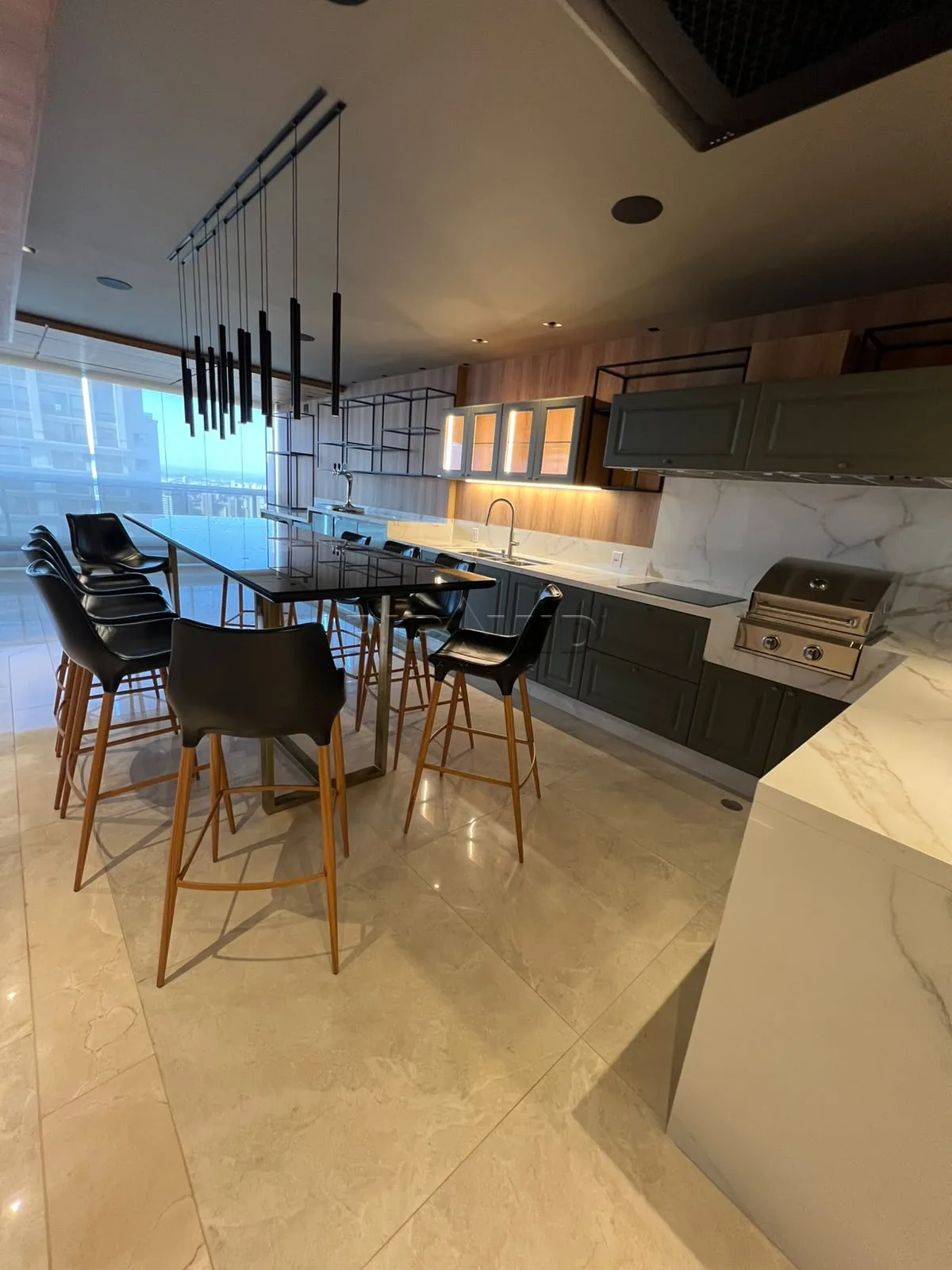 Alugar Apartamento / Padr&atilde;o em Ribeir&atilde;o Preto R$ 22.000,00 - Foto 2