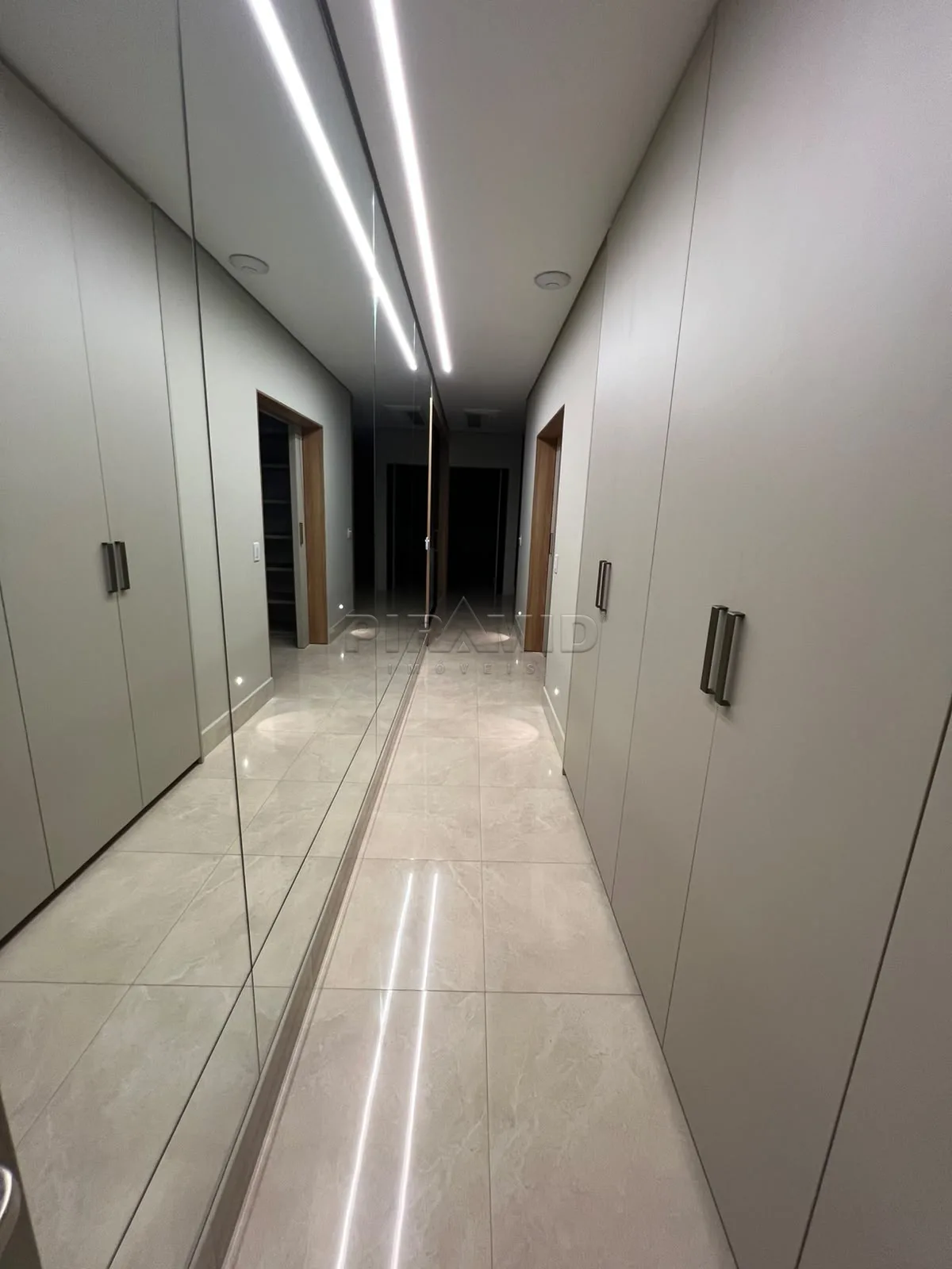 Alugar Apartamento / Padr&atilde;o em Ribeir&atilde;o Preto R$ 22.000,00 - Foto 14