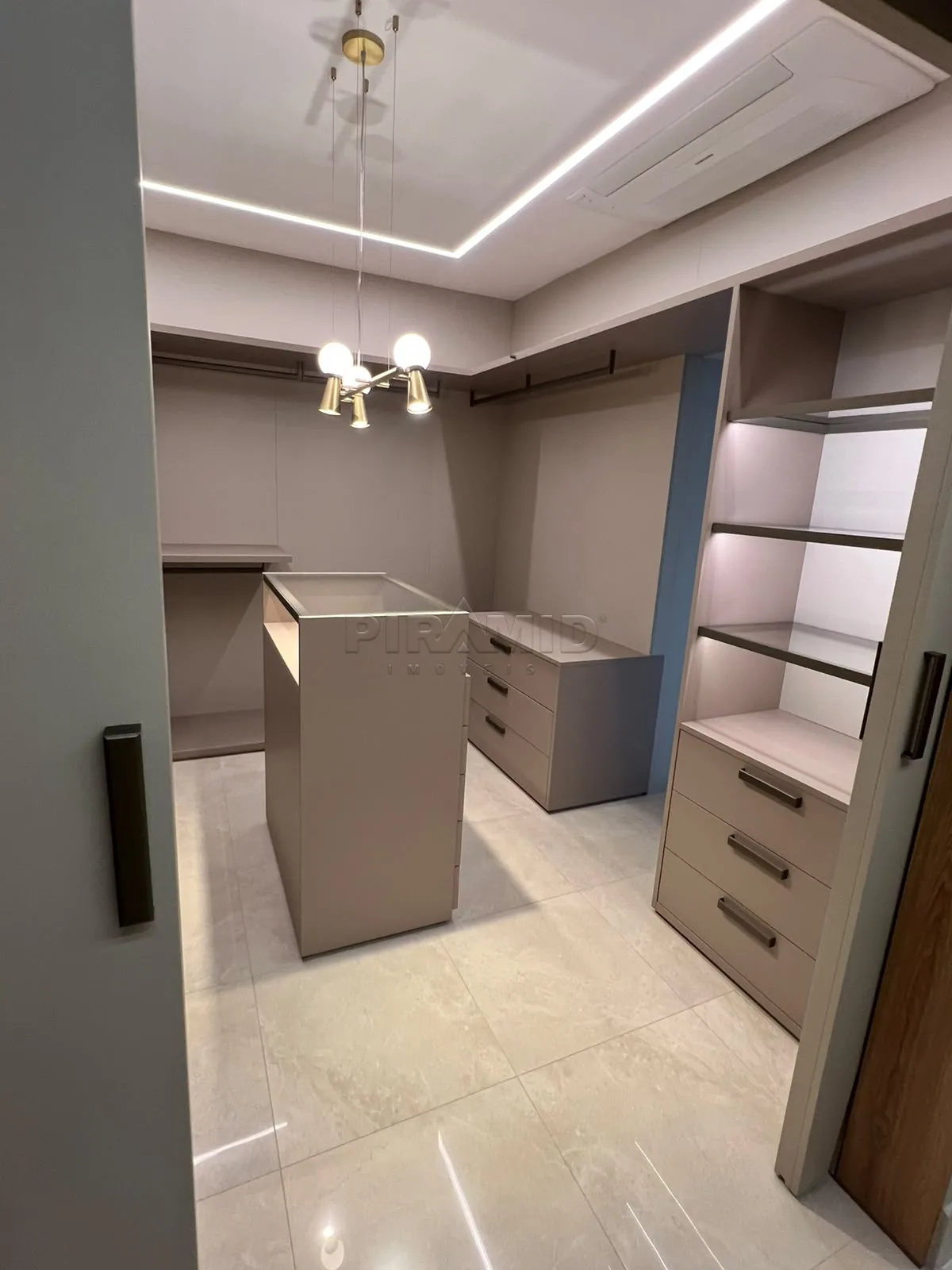 Alugar Apartamento / Padr&atilde;o em Ribeir&atilde;o Preto R$ 22.000,00 - Foto 23