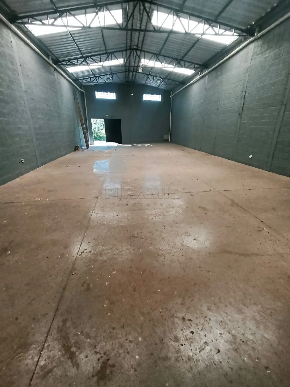 Alugar Comercial / Ponto Comercial em Ribeir&atilde;o Preto R$ 4.000,00 - Foto 2