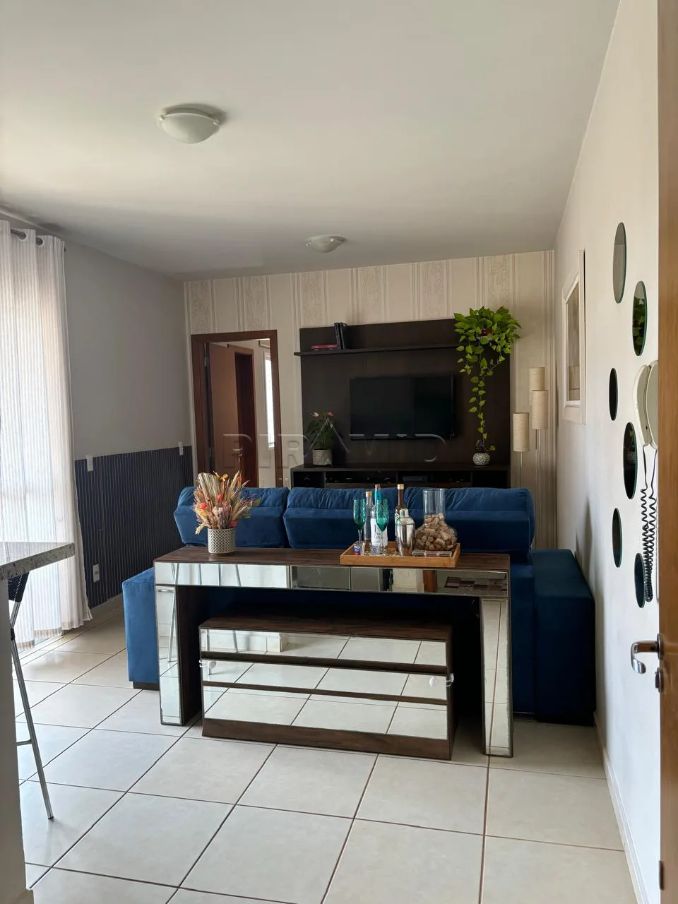 Alugar Apartamento / Padr&atilde;o em Ribeir&atilde;o Preto R$ 2.100,00 - Foto 2