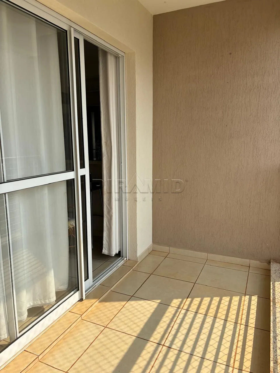 Alugar Apartamento / Padr&atilde;o em Ribeir&atilde;o Preto R$ 2.100,00 - Foto 8