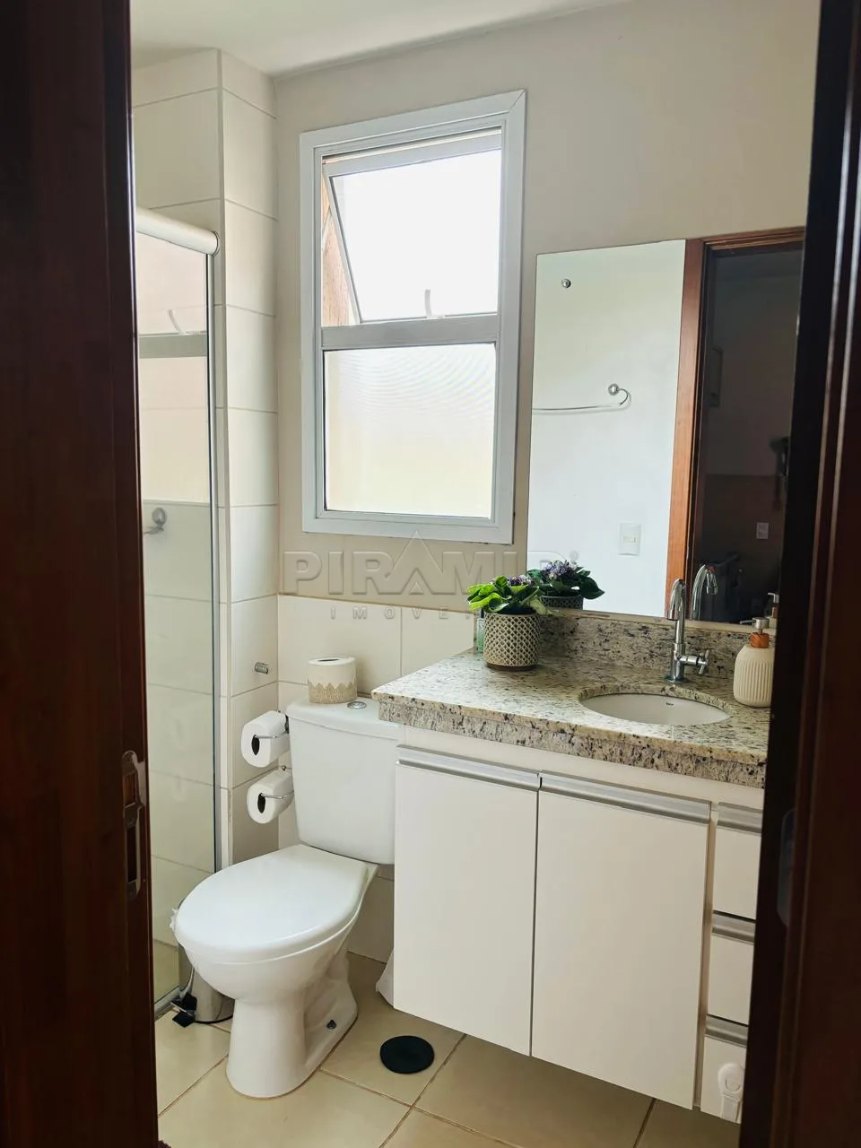 Alugar Apartamento / Padr&atilde;o em Ribeir&atilde;o Preto R$ 2.100,00 - Foto 9