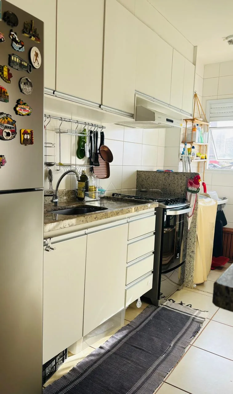 Alugar Apartamento / Padr&atilde;o em Ribeir&atilde;o Preto R$ 2.100,00 - Foto 10