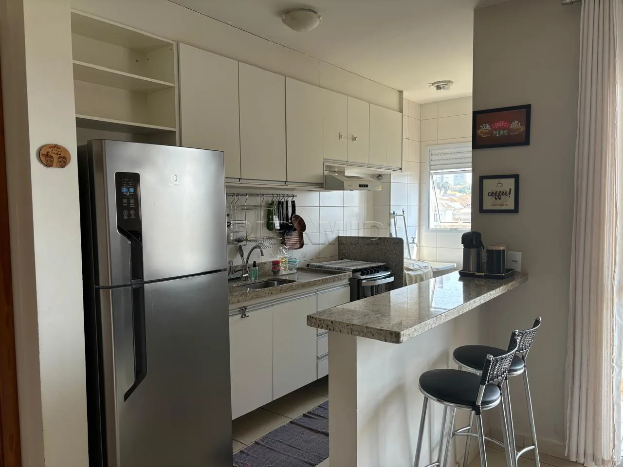 Alugar Apartamento / Padr&atilde;o em Ribeir&atilde;o Preto R$ 2.100,00 - Foto 12