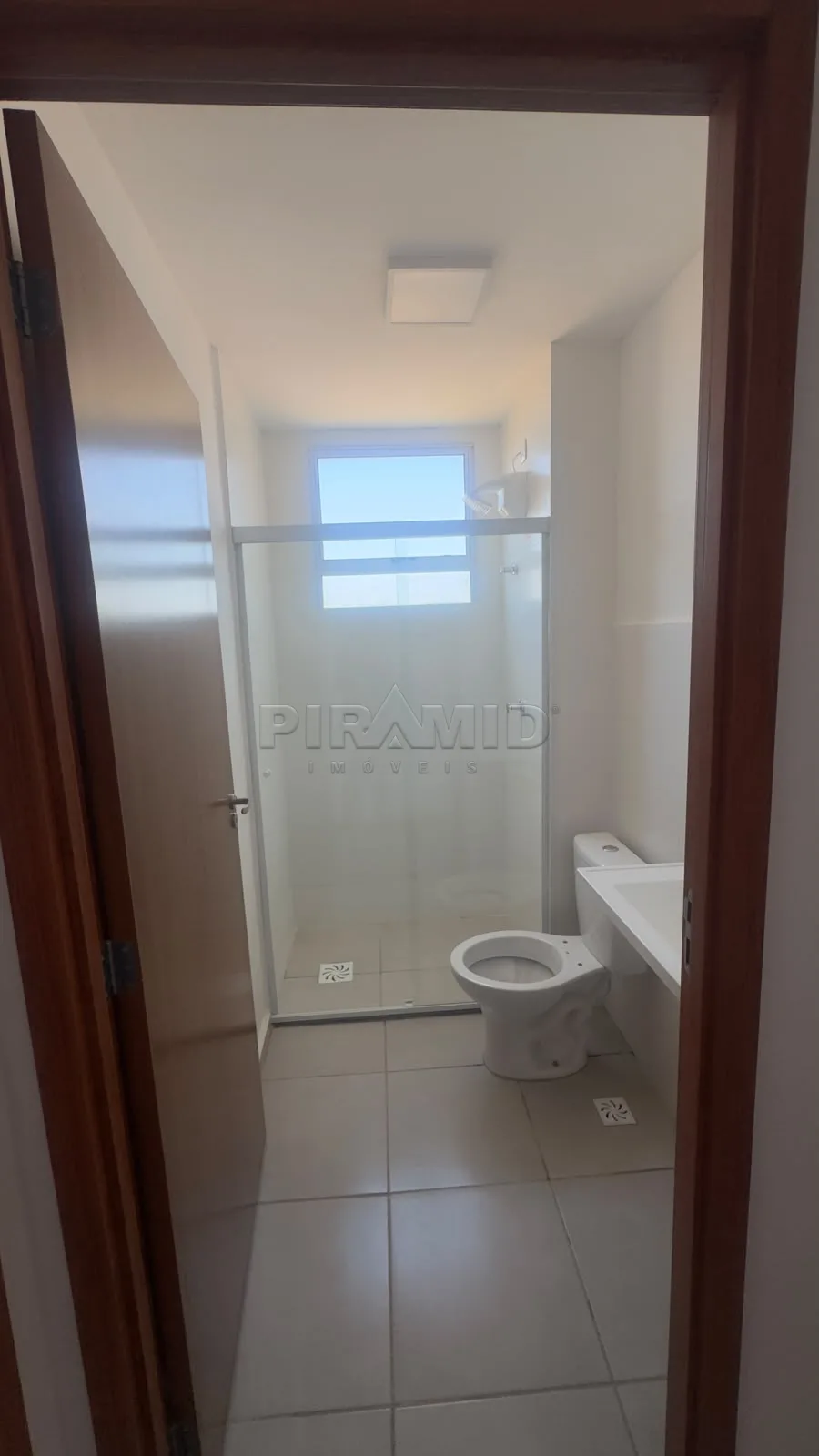 Alugar Apartamento / Padr&atilde;o em Ribeir&atilde;o Preto R$ 1.100,00 - Foto 9