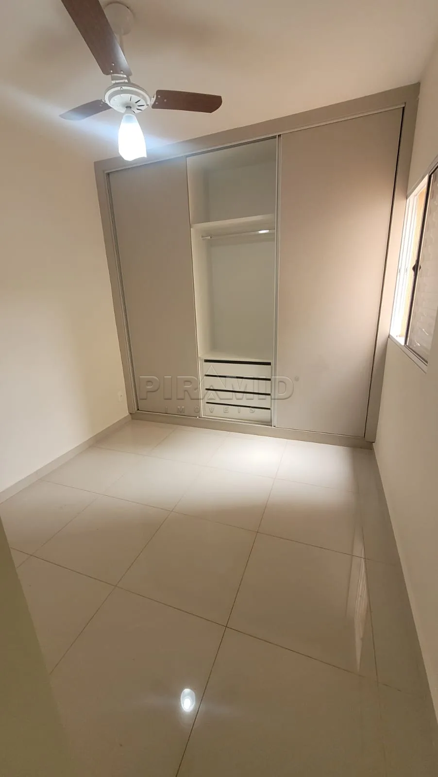 Alugar Apartamento / Padr&atilde;o em Ribeir&atilde;o Preto R$ 1.800,00 - Foto 5
