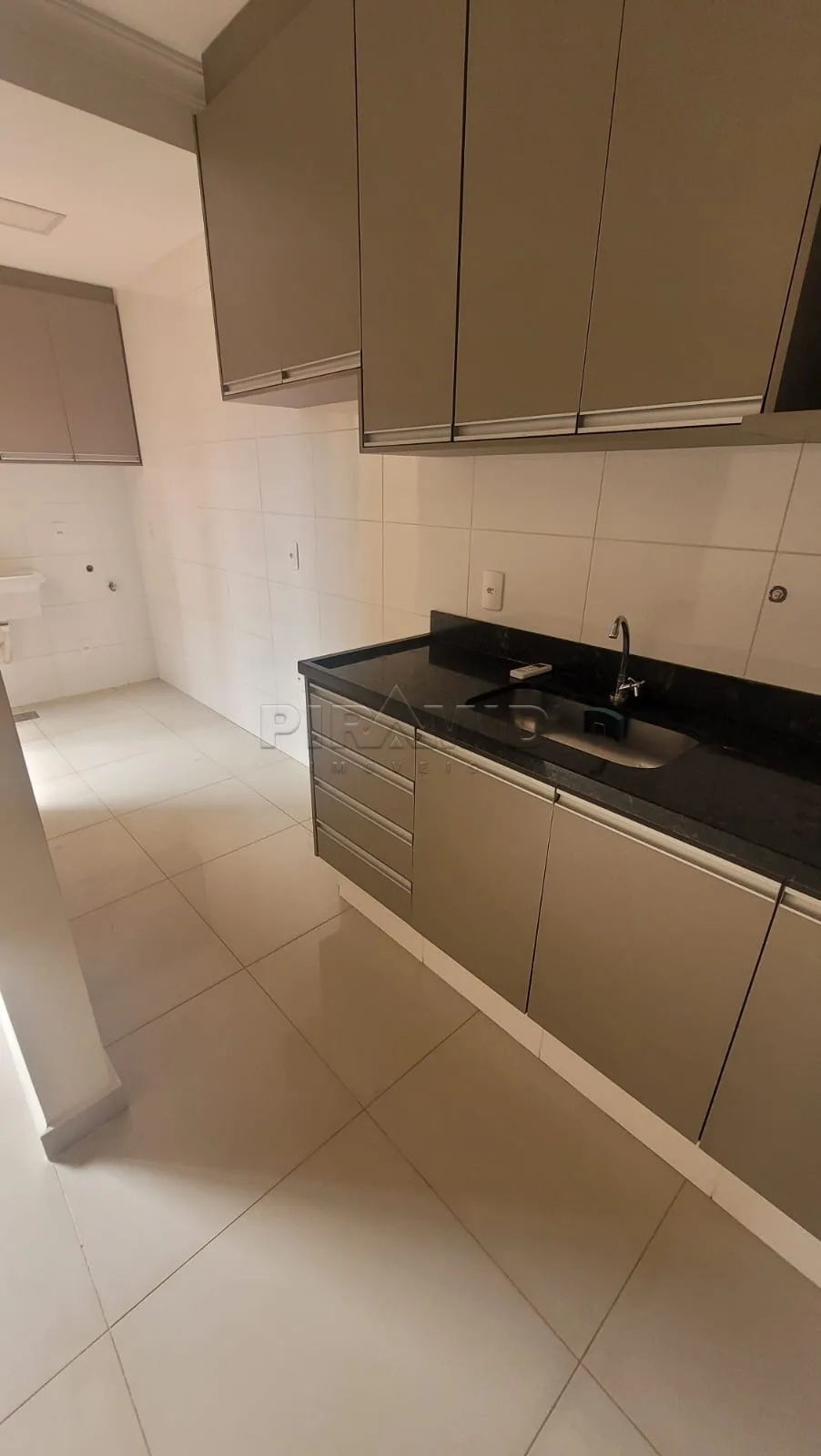 Alugar Apartamento / Padr&atilde;o em Ribeir&atilde;o Preto R$ 1.800,00 - Foto 12