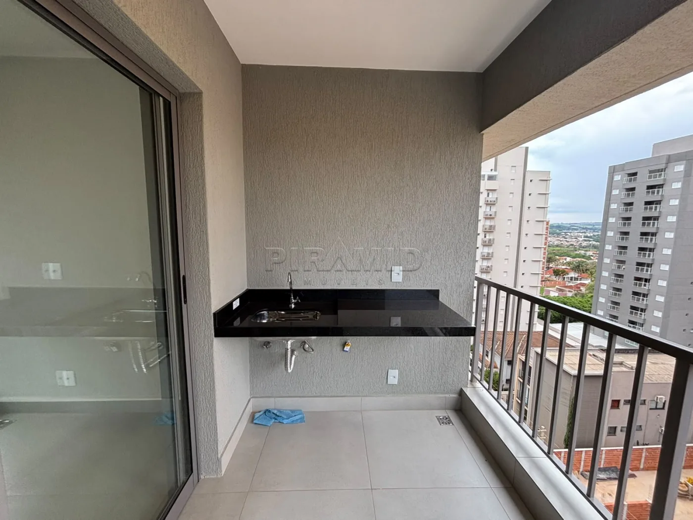 Alugar Apartamento / Padr&atilde;o em Ribeir&atilde;o Preto R$ 4.000,00 - Foto 3