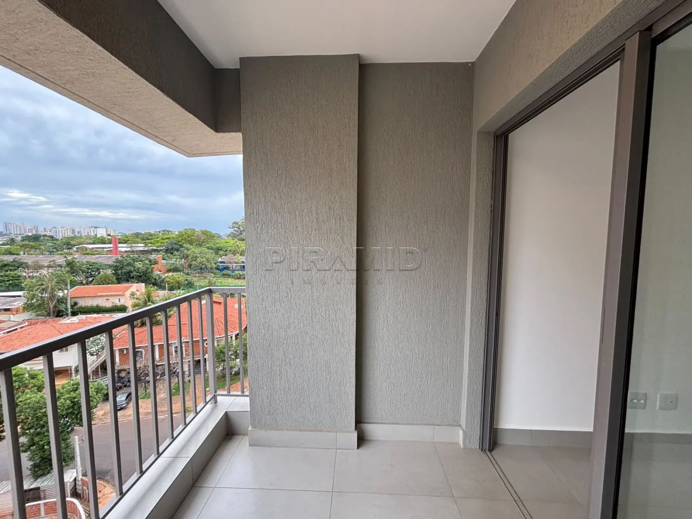 Alugar Apartamento / Padr&atilde;o em Ribeir&atilde;o Preto R$ 4.000,00 - Foto 4