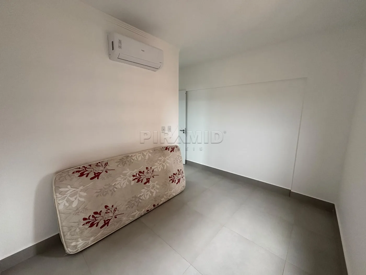 Alugar Apartamento / Padr&atilde;o em Ribeir&atilde;o Preto R$ 4.000,00 - Foto 11