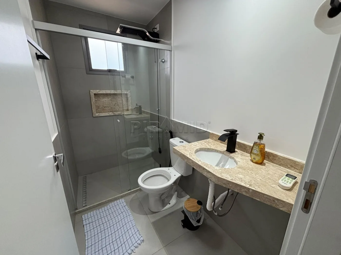 Alugar Apartamento / Padr&atilde;o em Ribeir&atilde;o Preto R$ 4.000,00 - Foto 14