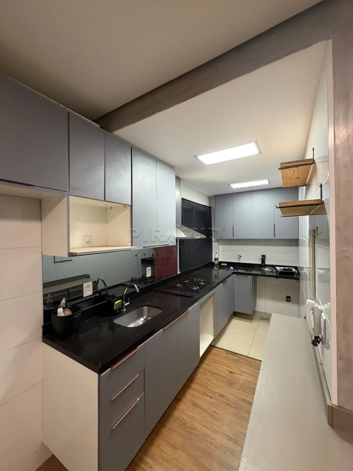Alugar Apartamento / Padr&atilde;o em Ribeir&atilde;o Preto R$ 2.000,00 - Foto 12