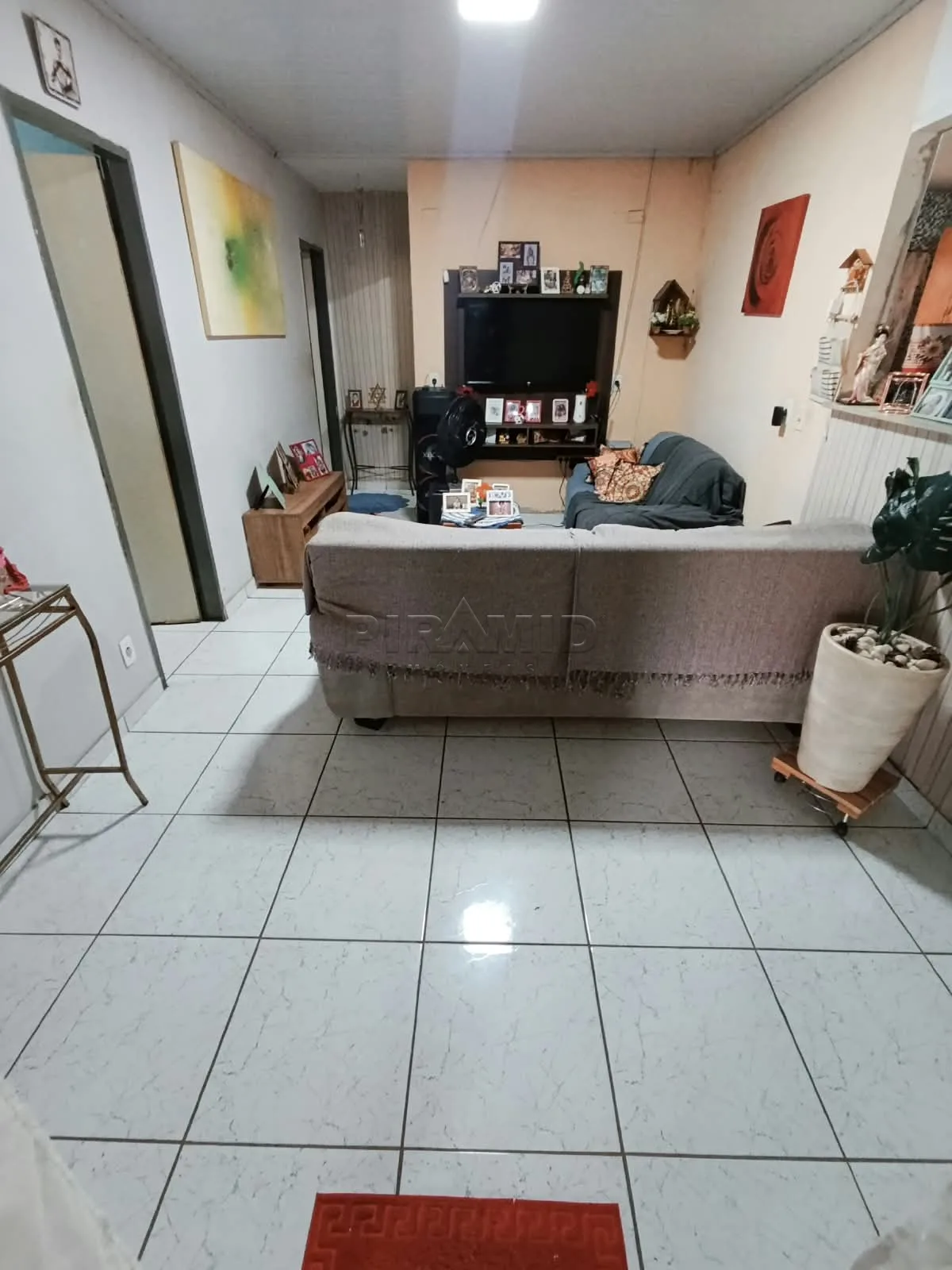 Comprar Casa / Padr&atilde;o em Ribeir&atilde;o Preto R$ 265.000,00 - Foto 4