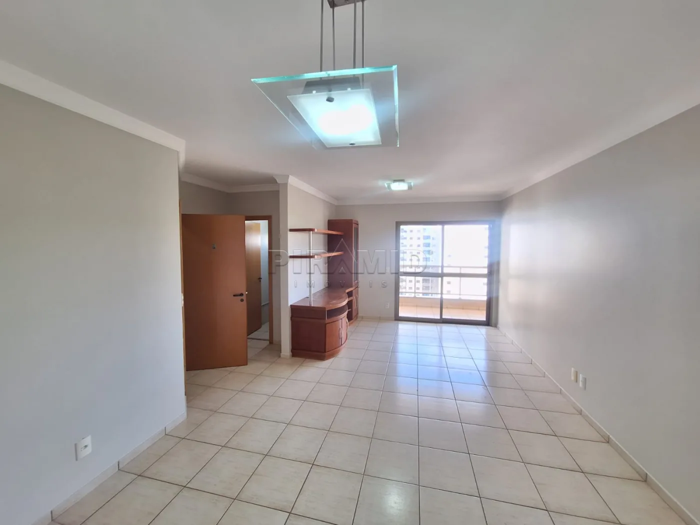 Alugar Apartamento / Padr&atilde;o em Ribeir&atilde;o Preto R$ 3.500,00 - Foto 1