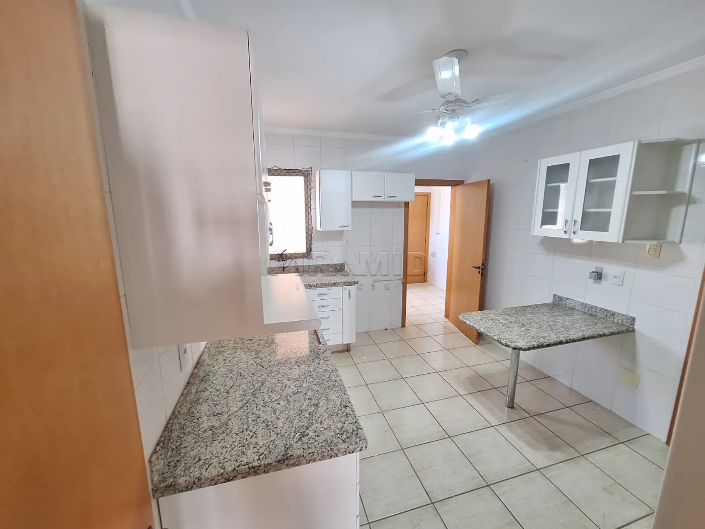 Alugar Apartamento / Padr&atilde;o em Ribeir&atilde;o Preto R$ 3.500,00 - Foto 19