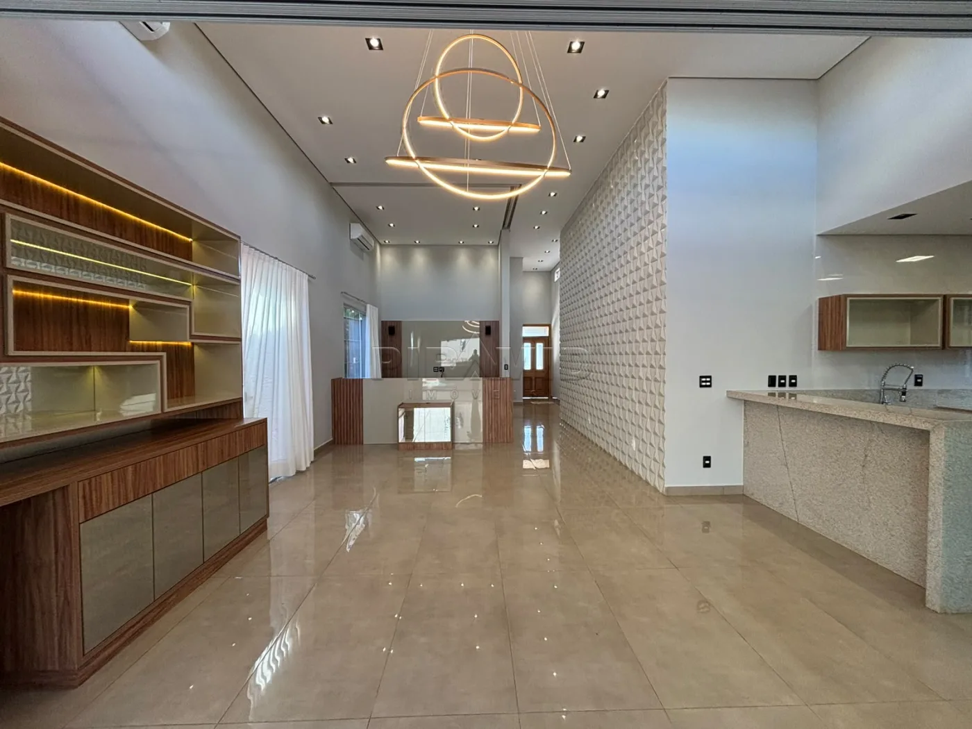 Alugar Casa / Condom&iacute;nio em Ribeir&atilde;o Preto R$ 12.000,00 - Foto 1