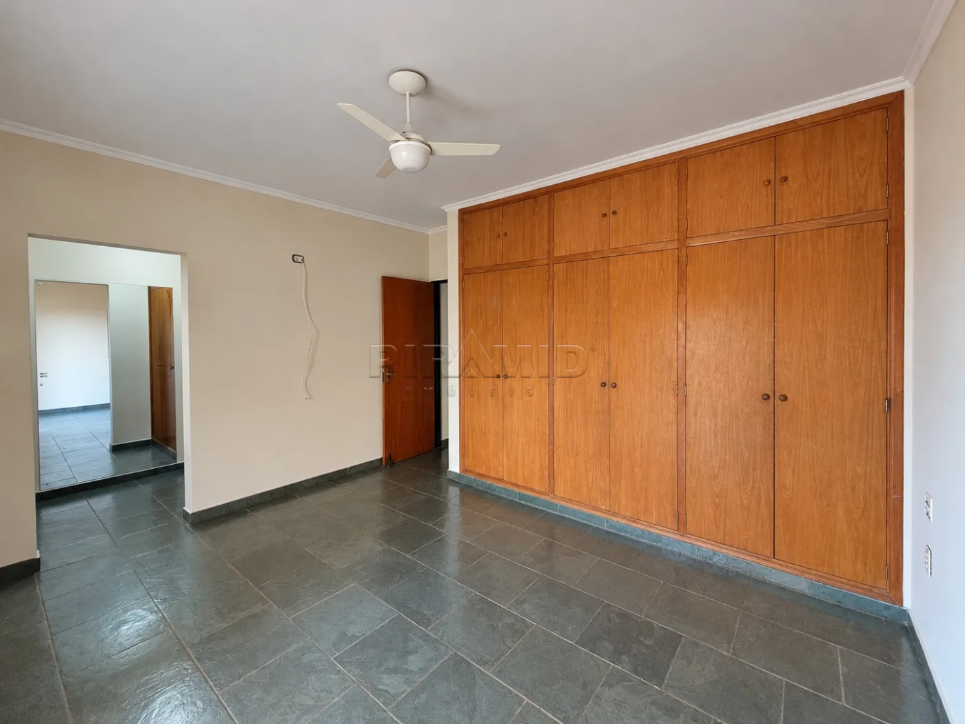 Comprar Casa / Padr&atilde;o em Ribeir&atilde;o Preto R$ 750.000,00 - Foto 9