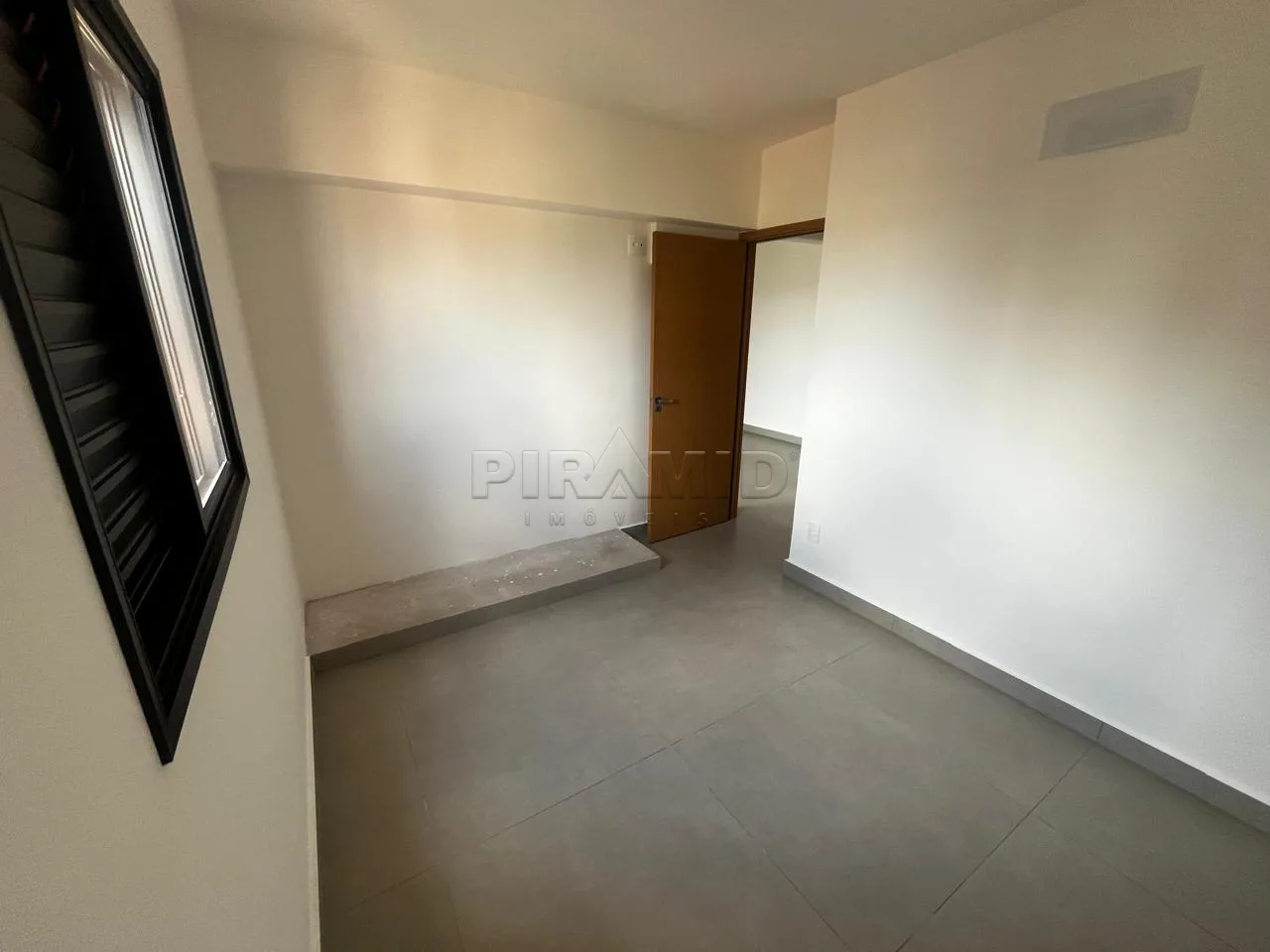 Alugar Apartamento / Padr&atilde;o em Ribeir&atilde;o Preto R$ 3.300,00 - Foto 7