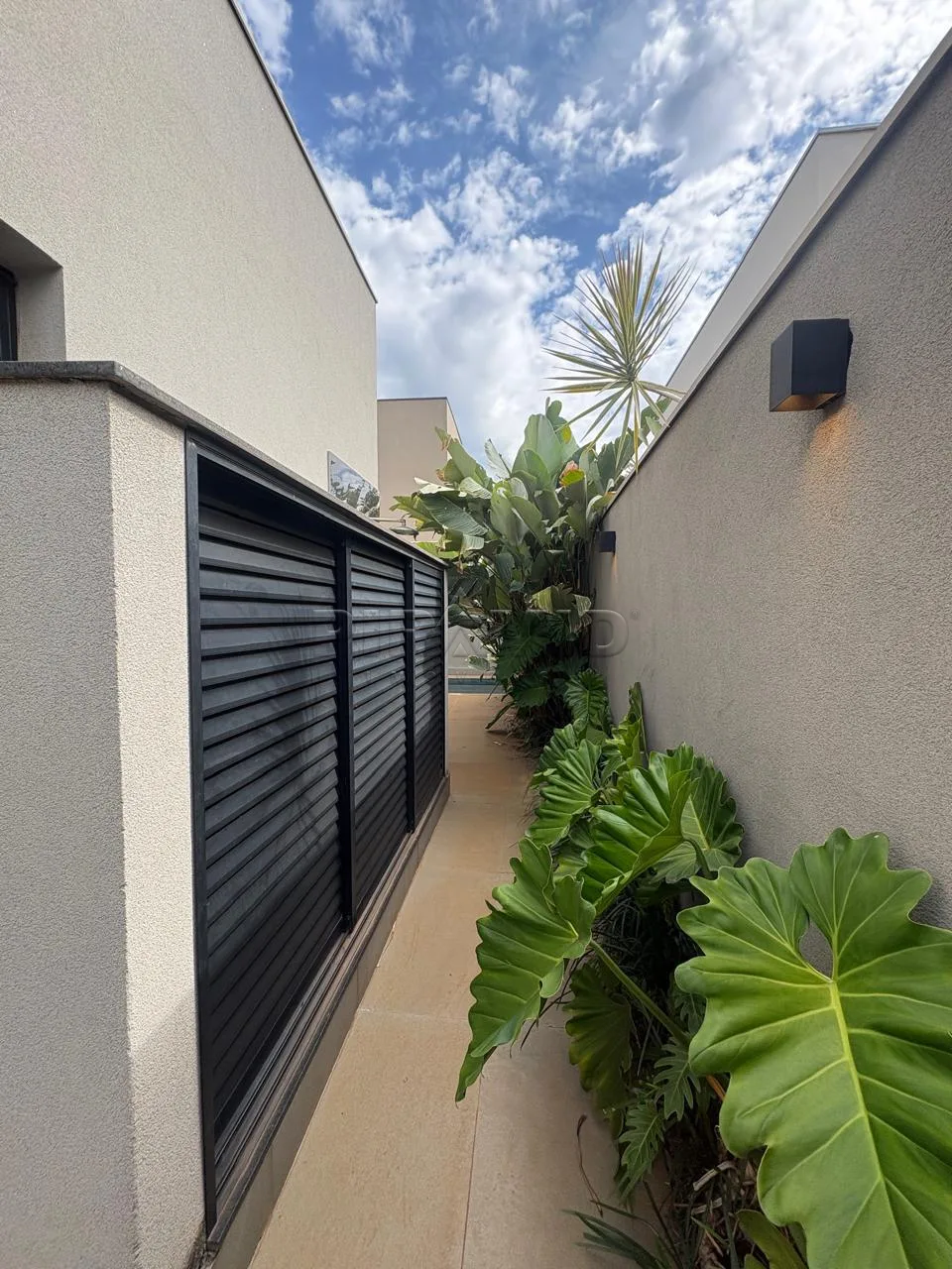 Comprar Casa / Condom&iacute;nio em Ribeir&atilde;o Preto R$ 1.450.000,00 - Foto 2
