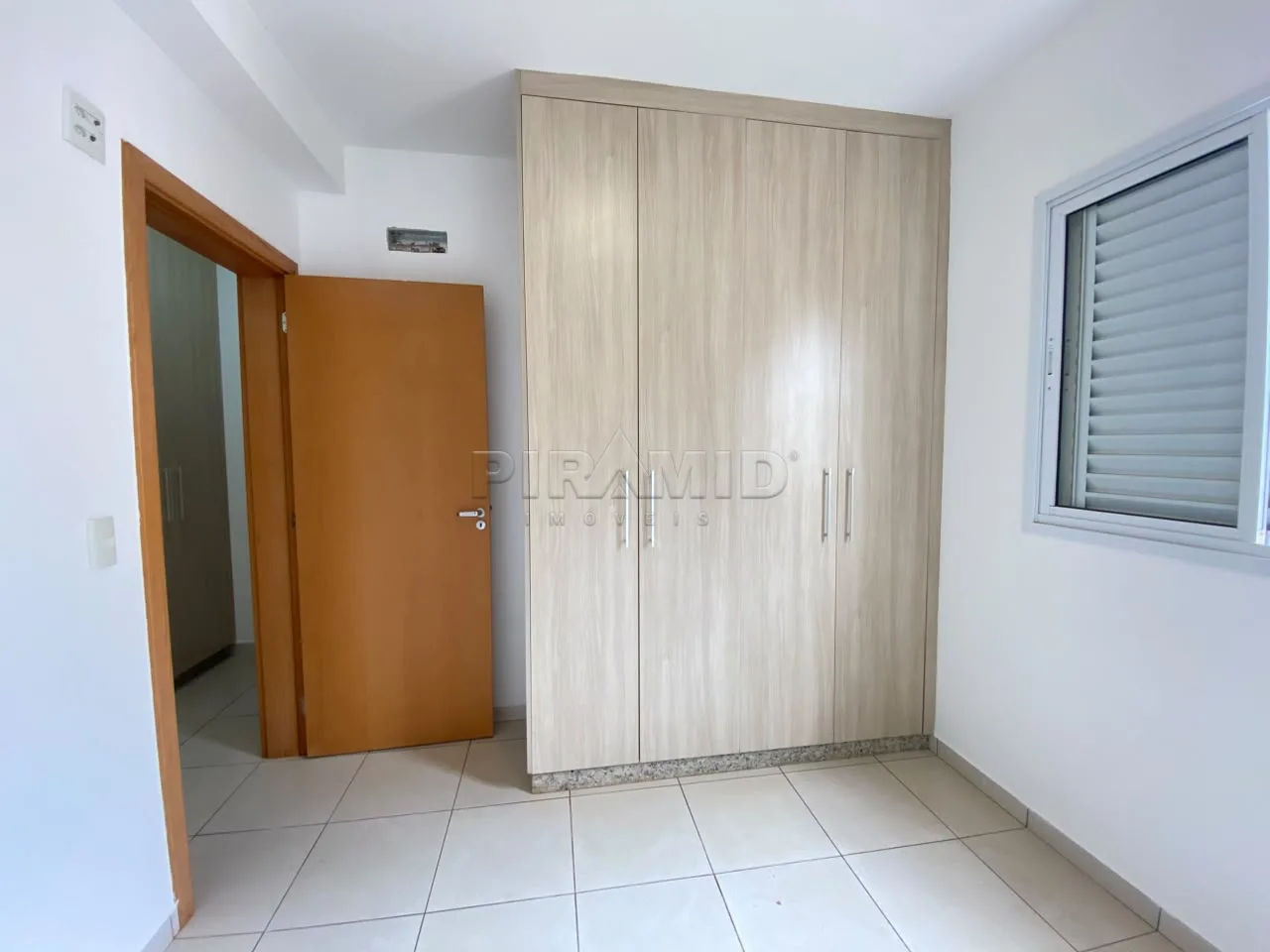 Alugar Apartamento / Padr&atilde;o em Ribeir&atilde;o Preto R$ 2.500,00 - Foto 11