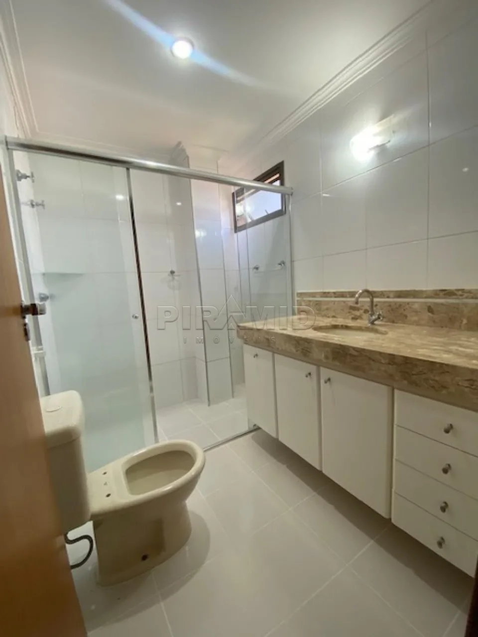 Alugar Apartamento / Padr&atilde;o em Ribeir&atilde;o Preto R$ 3.000,00 - Foto 10